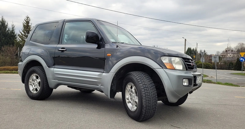 Mitsubishi Pajero cena 32600 przebieg: 219170, rok produkcji 2000 z Rzeszów małe 137